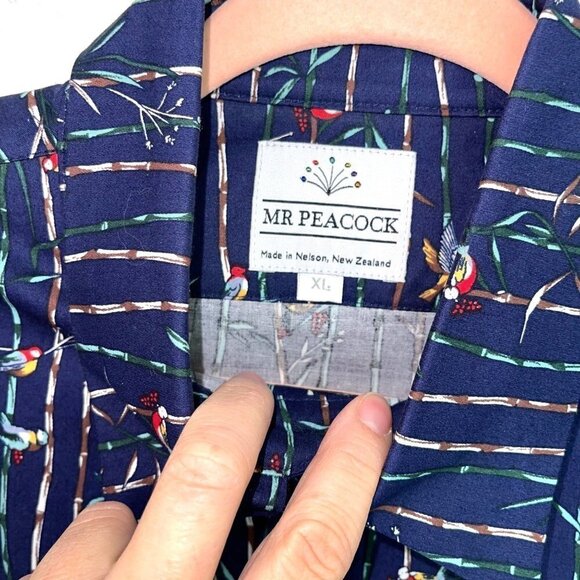 Mr. Peacock Button Front Shirt Mens Size XL Botanical Bird Print Cotton Spandex - Picture 3 of 12